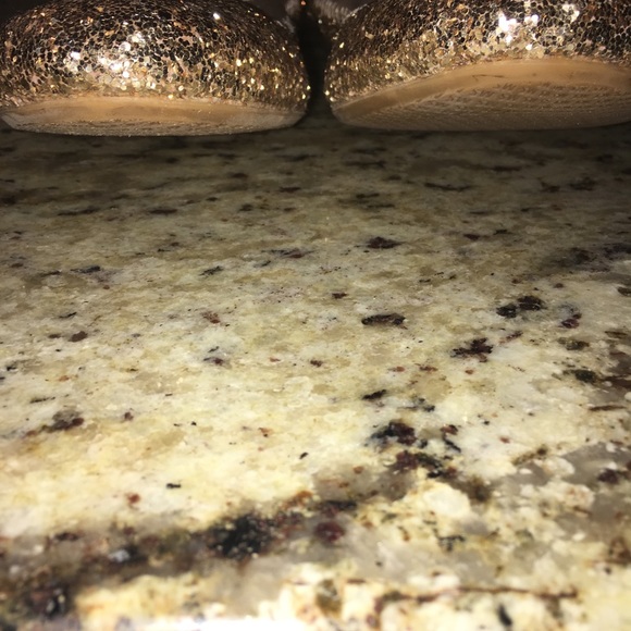 Stuart Weitzman Gold Glitter Flats - Picture 3 of 6